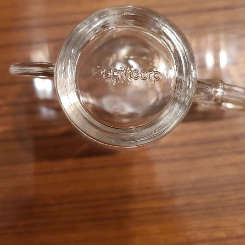 Treasure Island Vegas Raised Relief Pirate Skull Shot Glass - Picture 3 of 4